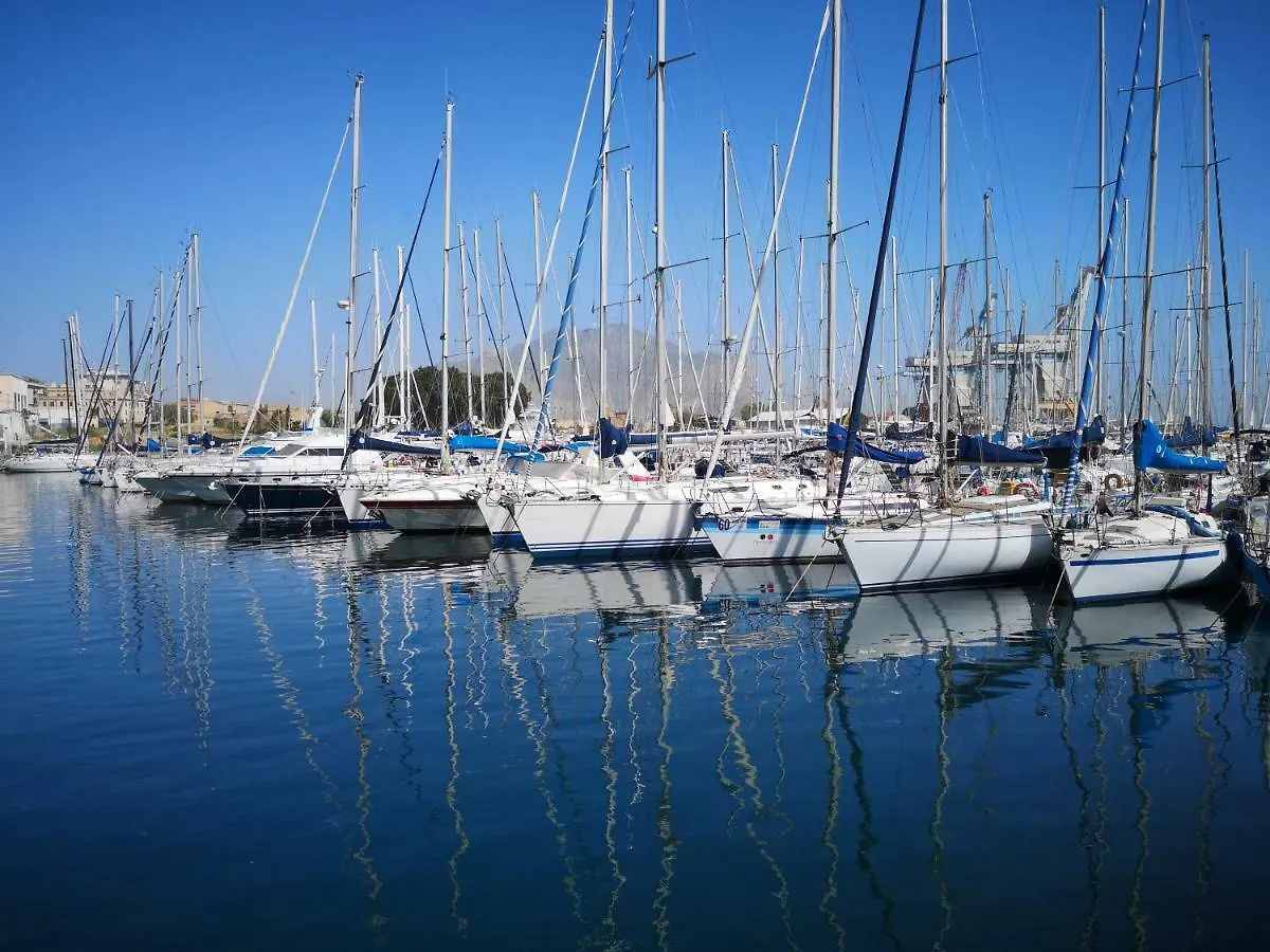 Cala Tarzana Apartment Palermo 0*,